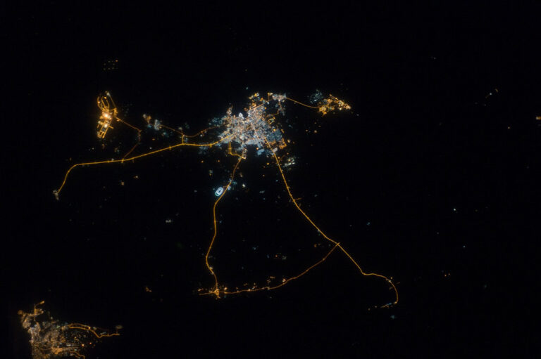iss033e014856